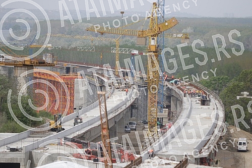 Works on the construction of the Belgrade-Budapest high-speed railway (section Stara Pazova-Novi Sad).Radovi na izgradnji brze pruge Beograd-Budimpesta (deonica Stara Pazova-Novi Sad).