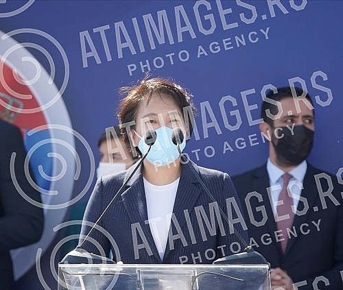 The President of the Republic of Serbia, Aleksandar Vucic, attended the celebration of the beginning of works on the section of the road New Belgrade - Surcin (continuation of the highway E-763 Milos Veliki).Predsednik Republike Srbije Aleksandar V