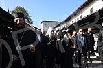 After the service in the Cathedral, His Holiness Serbian Patriarch Porfirije, accompanied by Metropolitan Hrizostom of Daborbosna, bishops, priests and numerous people, walked through the center of Sarajevo, from the Cathedral to the Old Church in Ba