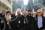 After the service in the Cathedral, His Holiness Serbian Patriarch Porfirije, accompanied by Metropolitan Hrizostom of Daborbosna, bishops, priests and numerous people, walked through the center of Sarajevo, from the Cathedral to the Old Church in Ba