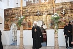 After the service in the Cathedral, His Holiness Serbian Patriarch Porfirije, accompanied by Metropolitan Hrizostom of Daborbosna, bishops, priests and numerous people, walked through the center of Sarajevo, from the Cathedral to the Old Church in Ba