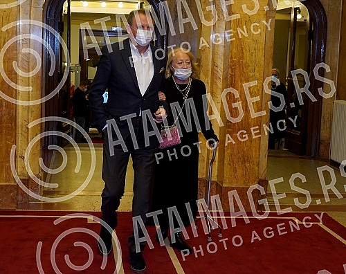 Prominent Serbian and world violinist Nemanja Radulovic and the Belgrade Philharmonic under the direction of conductor Danijel Rajskin held a concert in Kolarac.Istaknuti srpski i svetski violinista Nemanja Radulovic  i Beogradska filharmonija pod 