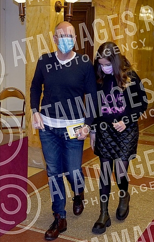 Prominent Serbian and world violinist Nemanja Radulovic and the Belgrade Philharmonic under the direction of conductor Danijel Rajskin held a concert in Kolarac.Istaknuti srpski i svetski violinista Nemanja Radulovic  i Beogradska filharmonija pod 