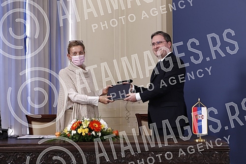 The Minister of Foreign Affairs of the Republic of Serbia, Nikola Selakovic, and the Permanent Coordinator of the United Nations in Serbia, Francoise Jacob, signed the 