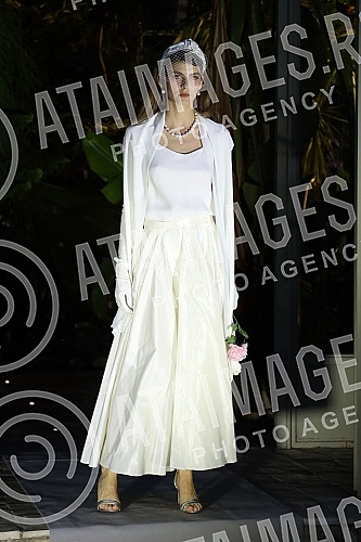 The fashion show transforming 