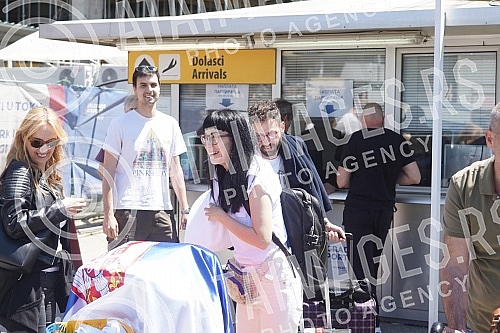 Return of Ana Djuric Konstrakte and the Serbian delegation from Italy, where she took 5th place in the Eurovision Song Contest held in Turin.Povratak Ane Djuric Konstrakte i srpska delegacija iz Italije, gde je na izboru za Pesmu Evrovizije odrzano