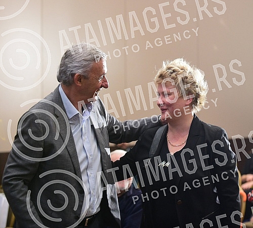 The partnership between the Basketball Association of Serbia and the VODAVODA company was officially presented at the Hyatt Hotel, which thus became the official water of the Association and of all national selections - from the youngest to the senio