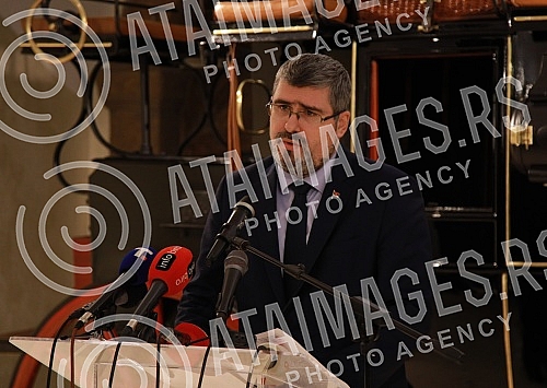 The PTT Museum promoted philatelic editions on the occasion of 140 years of Serbian-American diplomatic relations.U PTT muzeju je promovisano filatelisticko izdanja povodom 140 godina srpsko-americkih diplomatskih odnosa. 