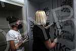 In the premises of Women in Black, a joint cleaning of hate graffiti was organized by representatives of several civil society organizations.U prostorijama Zena u crnom  organizovano je zajednicko ciscenje grafita mrznje od predstavnika vise organi