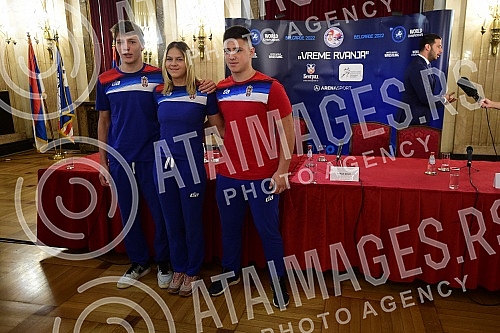 On the occasion of organizing the World Wrestling Championship, a press conference was held in the Old Palace.Povodom organizovanja Svetskog prvenstva u rvanju, u Starom dvoru odrzana je konferencija za medije.