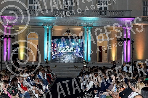 As part of the 64th International Fair of Technology and Technical Achievements at the Belgrade Fair, in Hall 3 at the PR-DC stand (Pink Research & Development Center), DJ Zex played music at the After Work Matinee.U okviru 64. Medjunarodnog sajma 