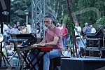 The Museum of Yugoslavia marked the Youth Day with a concert by Rambo Amadeus, and the program was held in a fountain on the plateau in front of the Museum, which officially started this year 's exciting program SUMMER AT THE MUSEUM 2022.Koncertom 