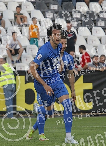 In the first match of the barrage to fill the Linglong Tire of the Serbian Super League, New Belgrade's IMT competed with the team from Novi Pazar at the FC Cukaricki stadium.Novobeogradski IMT je u prvom mecu baraza za popunu Linglong Tire Super l