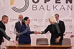 The Minister of Mining and Energy of Serbia, Zorana Mihajlovic, and the Minister of Infrastructure and Energy of Albania, Belinda Balluku, signed today, at the Open Balkans Summit in Belgrade, a Memorandum of Understanding between the two ministries,