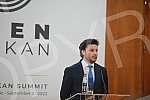 As part of the Open Balkan Leaders' Summit, bilateral documents were signed, followed by a joint media conference of politicians.U sklopu Samita lidera Otvorenog Balkana potpisiani su bilateralni dokumenati, a potom je usledila zajednicka konferenc