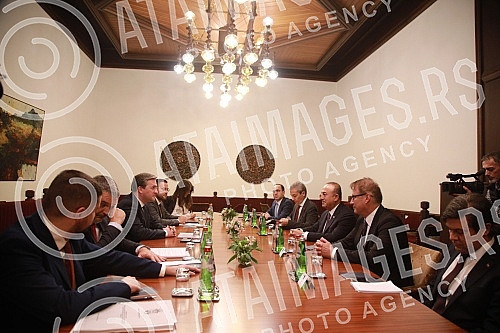 The Serbian and Turkish Foreign Ministers Nikola Selakovic and Mevlut Cavusoglu met in the Palace of Serbia.U Palati Srbija odrzan je sastanak ministara spoljnih poslova Srbije i Turske, Nikole Selakovica i Mevluta Cavusoglua.