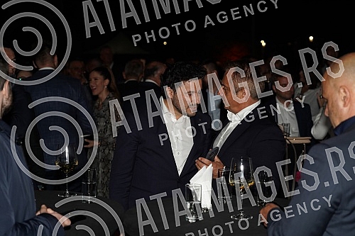 As part of the Wine Vision of the Open Balkans fair, the Government of the Republic of North Macedonia organized the Macedonian Evening on the roof of the Galerija Shopping Center. U okviru sajma Vinska vizija Otvorenog Balkana Vlada Republike Seve