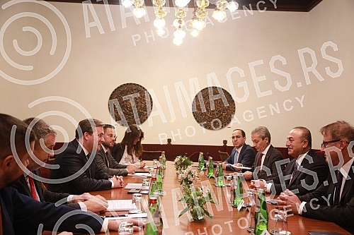 The Serbian and Turkish Foreign Ministers Nikola Selakovic and Mevlut Cavusoglu met in the Palace of Serbia.U Palati Srbija odrzan je sastanak ministara spoljnih poslova Srbije i Turske, Nikole Selakovica i Mevluta Cavusoglua.