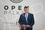 As part of the Open Balkan Leaders' Summit, bilateral documents were signed, followed by a joint media conference of politicians.U sklopu Samita lidera Otvorenog Balkana potpisiani su bilateralni dokumenati, a potom je usledila zajednicka konferenc