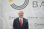 As part of the Open Balkan Leaders' Summit, bilateral documents were signed, followed by a joint media conference of politicians.U sklopu Samita lidera Otvorenog Balkana potpisiani su bilateralni dokumenati, a potom je usledila zajednicka konferenc