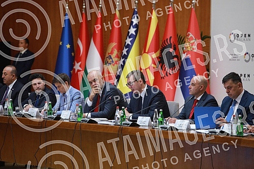 The Open Balkan Leaders' Summit was opened in the Palace of Serbia.U Palati Srbija otvoren je Samita lidera Otvorenog Balkana.