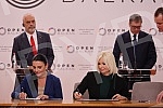 The Minister of Mining and Energy of Serbia, Zorana Mihajlovic, and the Minister of Infrastructure and Energy of Albania, Belinda Balluku, signed today, at the Open Balkans Summit in Belgrade, a Memorandum of Understanding between the two ministries,