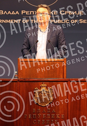 A press conference was held in the Government of Serbia by the director of the Office for Information Technology and Electronic Administration, Mihailo Jovanovic.U Vladi Srbije odrzana je konferencija za novinare direktora Ðancelarije za informaci