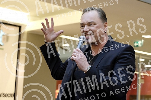 U Trznom centru USCE Shopping centar odrzano druzenje sa ucesnicima Eurosonga (Eurosong 2015 - Wiena). Ucestovali su: Bojana Stamenom (Srbija/Serbia), Nenad Knezevic - Knez (Crna Gora/Montenegro), Daniel Kajmakoski (Makedonija/FYROM) i Eduard Romanyu