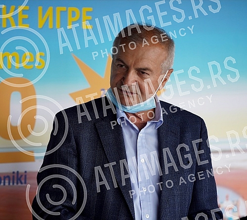 A press conference of the representatives of the Serbian federation of company sports, at which it was announced that they will go to the Summer company sports games in Greece in June. Konferencija za novinare predstavnika Srpske federacije kompani