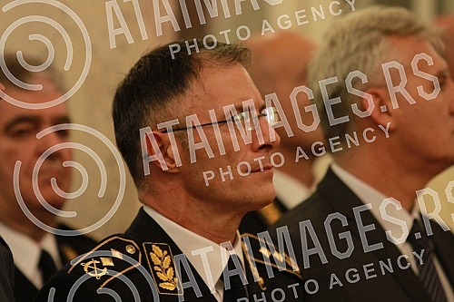 Serbian President and Supreme Commander of the Serbian Armed Forces, Aleksandar Vucic, announced that he accepted the request of the General Staff General of the Serbian Army General Ljubisa Dikovica for retirement, and that General Major Milan Mojsi