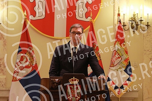 Serbian President and Supreme Commander of the Serbian Armed Forces, Aleksandar Vucic, announced that he accepted the request of the General Staff General of the Serbian Army General Ljubisa Dikovica for retirement, and that General Major Milan Mojsi