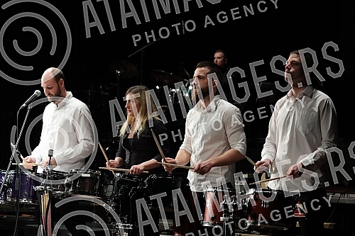 A concert in honor of the legendary drummer Dragoljub Djuricic, the man with the biggest smile on the domestic music scene, was held at the Atelier 212 theater.Koncert u cast legendarnog bubnjara Dragoljuba Djuricica, coveka sa najvecim osmehom na 