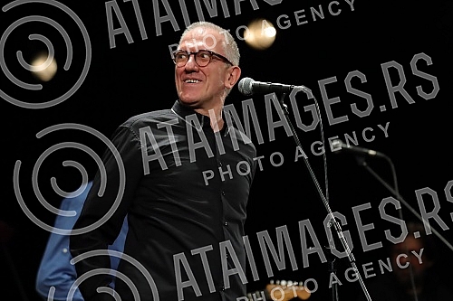 A concert in honor of the legendary drummer Dragoljub Djuricic, the man with the biggest smile on the domestic music scene, was held at the Atelier 212 theater.Koncert u cast legendarnog bubnjara Dragoljuba Djuricica, coveka sa najvecim osmehom na 