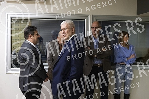 Presentation of the coalition Boris Tadic - Let's have people and coalition partners - Social Democratic Party, New Party, 1 out of 5 million, Movement for Tolerance, United Green Movement of Serbia, Party of Montenegrins, Bosniak Civic Party.Preds