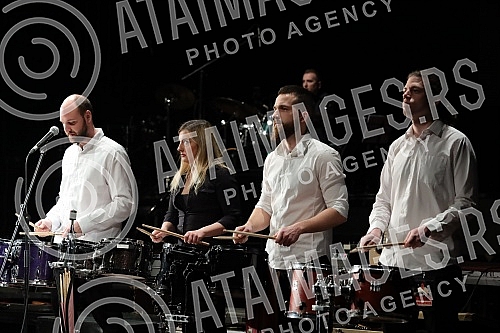 A concert in honor of the legendary drummer Dragoljub Djuricic, the man with the biggest smile on the domestic music scene, was held at the Atelier 212 theater.Koncert u cast legendarnog bubnjara Dragoljuba Djuricica, coveka sa najvecim osmehom na 