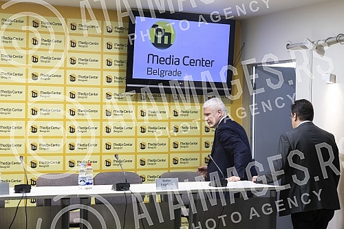 Presentation of the coalition Boris Tadic - Let's have people and coalition partners - Social Democratic Party, New Party, 1 out of 5 million, Movement for Tolerance, United Green Movement of Serbia, Party of Montenegrins, Bosniak Civic Party.Preds