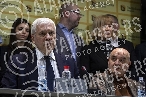 Presentation of the coalition Boris Tadic - Let's have people and coalition partners - Social Democratic Party, New Party, 1 out of 5 million, Movement for Tolerance, United Green Movement of Serbia, Party of Montenegrins, Bosniak Civic Party.Preds