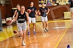 An open training and conversation with the selector of the senior women's basketball team of Serbia Marina Maljkovic and members of the U20 national team in the Vizura hall were organized on the occasion of the preparations of national teams for the 