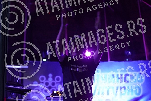 The Bojcinsko Cultural Summer opened with a concert by Bajaga and the instructor.Koncertom Bajage i instruktora otvoreno je Bojcinsko kulturno leto.