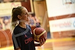 An open training and conversation with the selector of the senior women's basketball team of Serbia Marina Maljkovic and members of the U20 national team in the Vizura hall were organized on the occasion of the preparations of national teams for the 