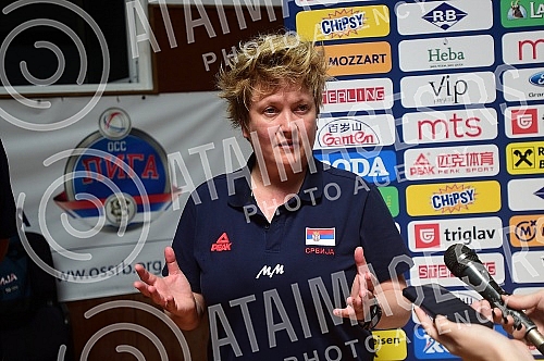 An open training and conversation with the selector of the senior women's basketball team of Serbia Marina Maljkovic and members of the U20 national team in the Vizura hall were organized on the occasion of the preparations of national teams for the 