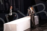 The play In the Agony of Miroslav Krleza, directed by Ivica Buljan at the Croatian National Theater in Zagreb, was performed on the stage of Ljubo Tadic of the Yugoslav Drama Theater.Na sceni Ljuba Tadic Jugoslovenskog dramskog pozorista izvedena j