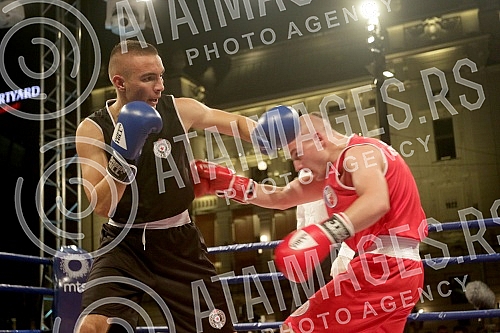Boxing derby between Crvena zvezda and Partizan held on Republic Square.Bokserski derbi izmedju Crvene zvezde i Partizana odrzan na Trgu republike.