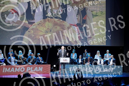 The Assembly of the Party of Freedom and Justice is being held in Kombank Hall.U Kombank dvorani se odrzava Skupstina Stranke slobode i pravde.