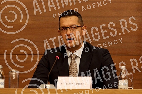 The conference on the occasion of the International Day for Tolerance was held at the Club of Deputies.Konferencija povodom Medjunarodnog dana tolerancije odrzana je u Klubu poslanika.