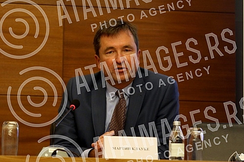 The conference on the occasion of the International Day for Tolerance was held at the Club of Deputies.Konferencija povodom Medjunarodnog dana tolerancije odrzana je u Klubu poslanika.