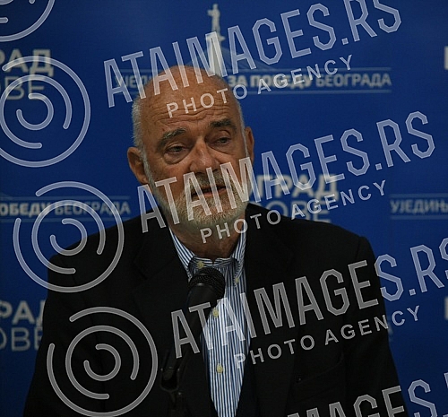 The candidate for mayor of Belgrade, Vladeta Jankovic, continued his tour of the capital and presented the program of the newspaper 