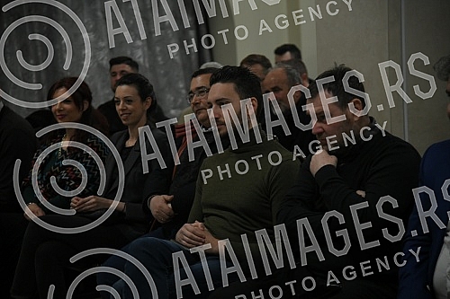 The candidate for mayor of Belgrade, Vladeta Jankovic, continued his tour of the capital and presented the program of the newspaper 