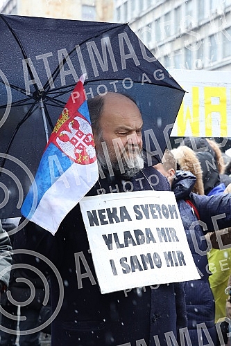 A gathering of non-governmental organizations against the Russian invasion of Ukraine began in Knez Mihailova Street in downtown Belgrade, in front of the Cultural Center.Skup nevladinih organizacija protiv ruske invazije na Ukrajinu, poceo je u Kn
