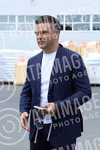 In the business complex of the company in Arandjelovac, the company Bekament organized a celebration of 30 years of the company's existence, and at the same time a new styrofoam factory was officially put into operation, as well as two new production